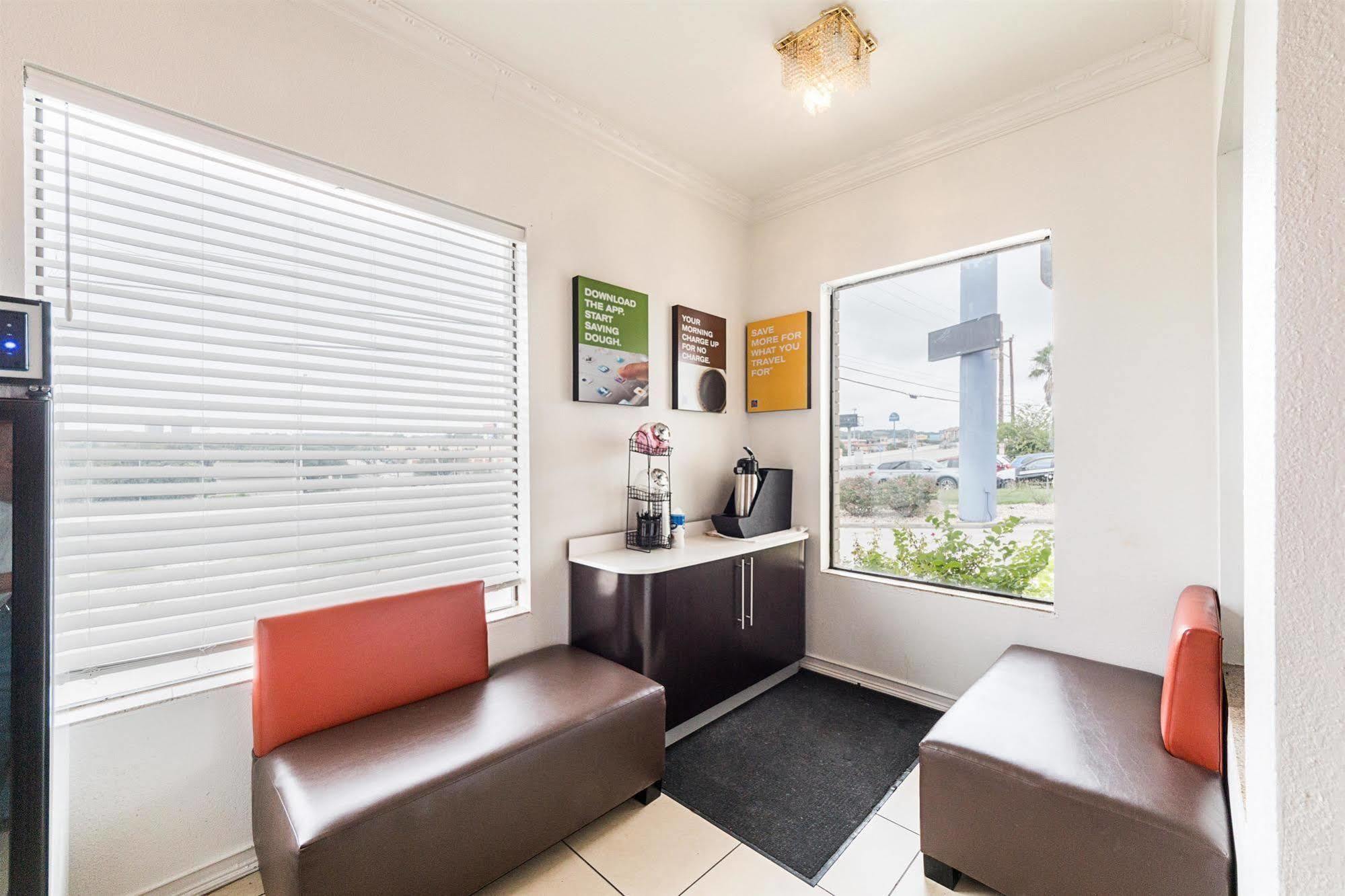 Motel 6-San Antonio, Tx - Fiesta Trails Екстер'єр фото