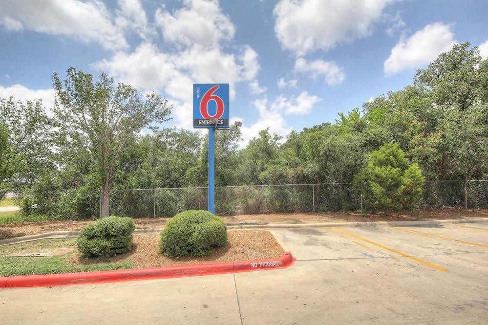 Motel 6-San Antonio, Tx - Fiesta Trails Екстер'єр фото